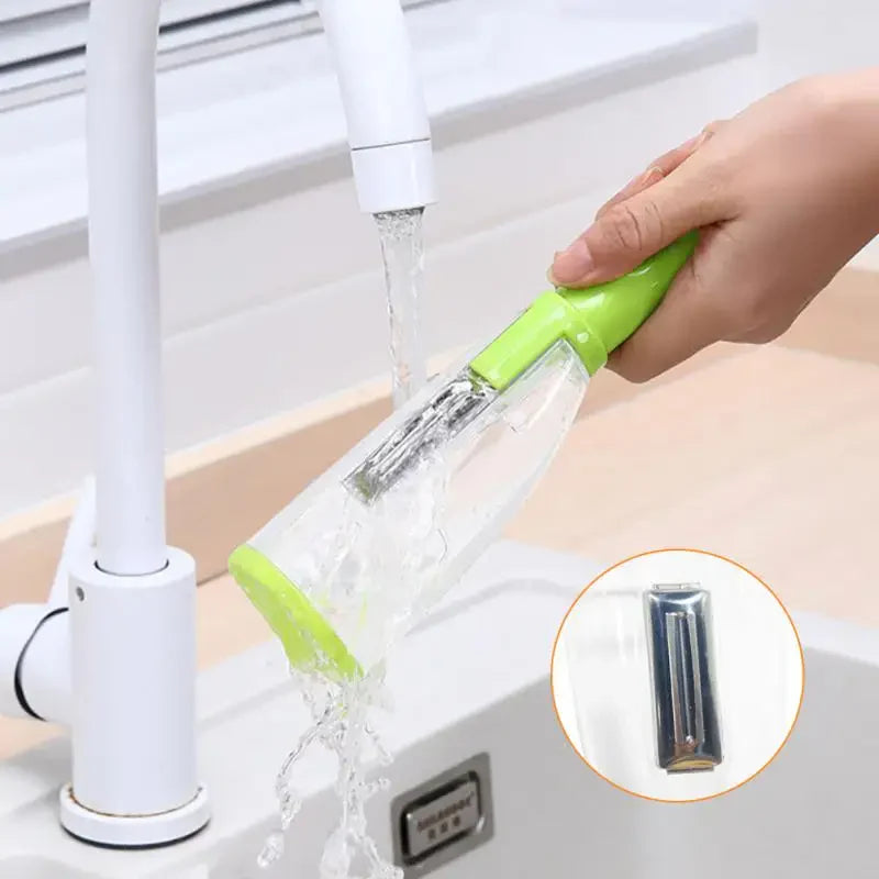 2-in-1 Peeling Knife with Integrated Peel Storage